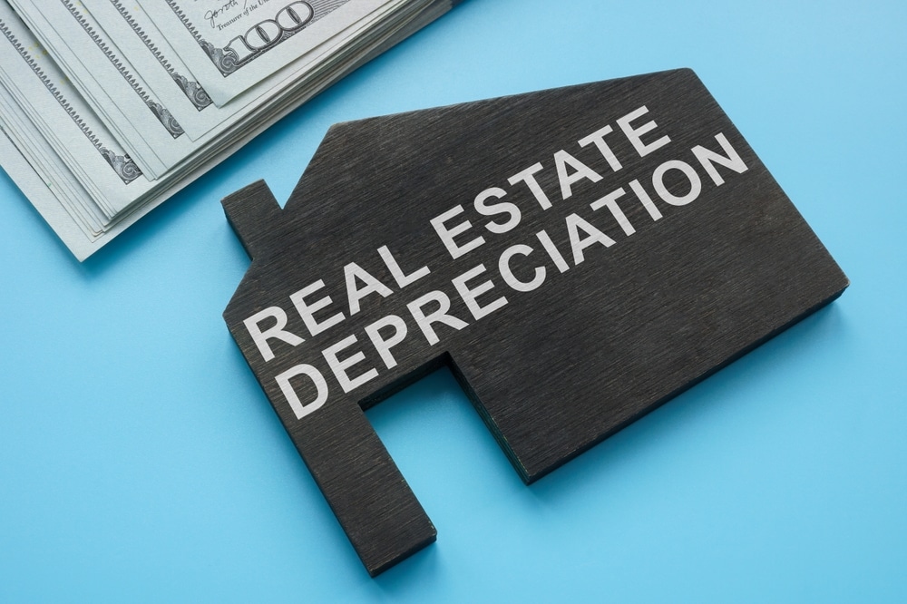 Cost segregation, accelerated depreciation & ABBBA's bonus depreciation improve cash flow, save tax for CRE & industrial property investment, per Tim Vi Tran.